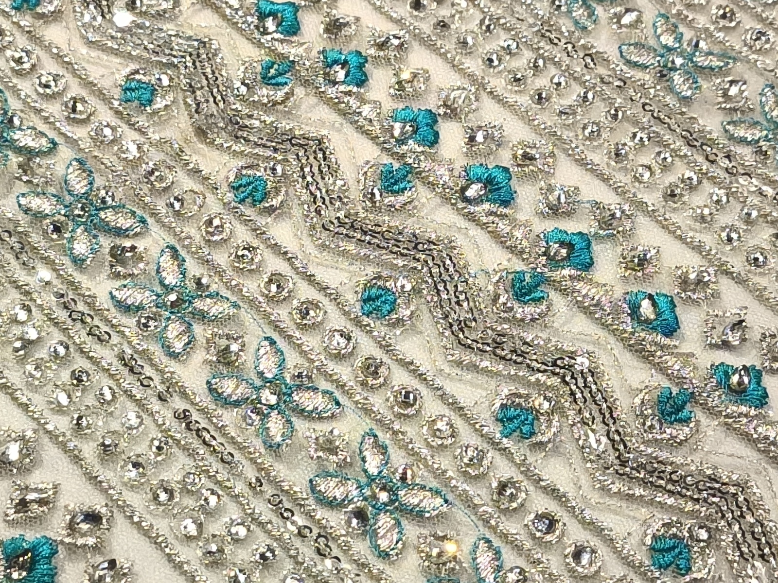 Tejido Pedrería Arabia Tuquesa Plata